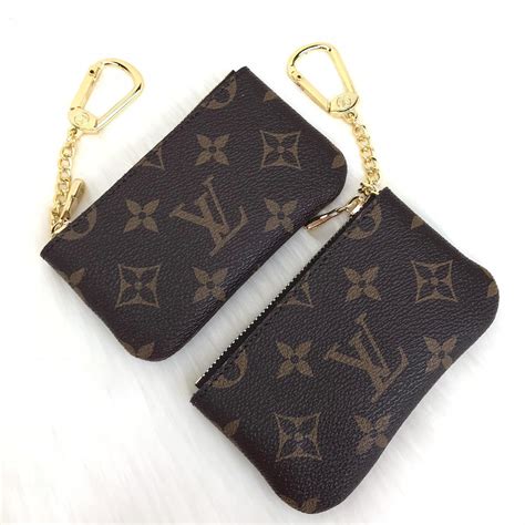 louis vuitton coin purse keychain black|authentic Louis Vuitton keychain.